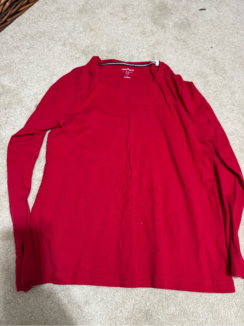 2/$8 SHIRTS 👚 SALE | croft & barrow Red V‑Neck Classic Tee